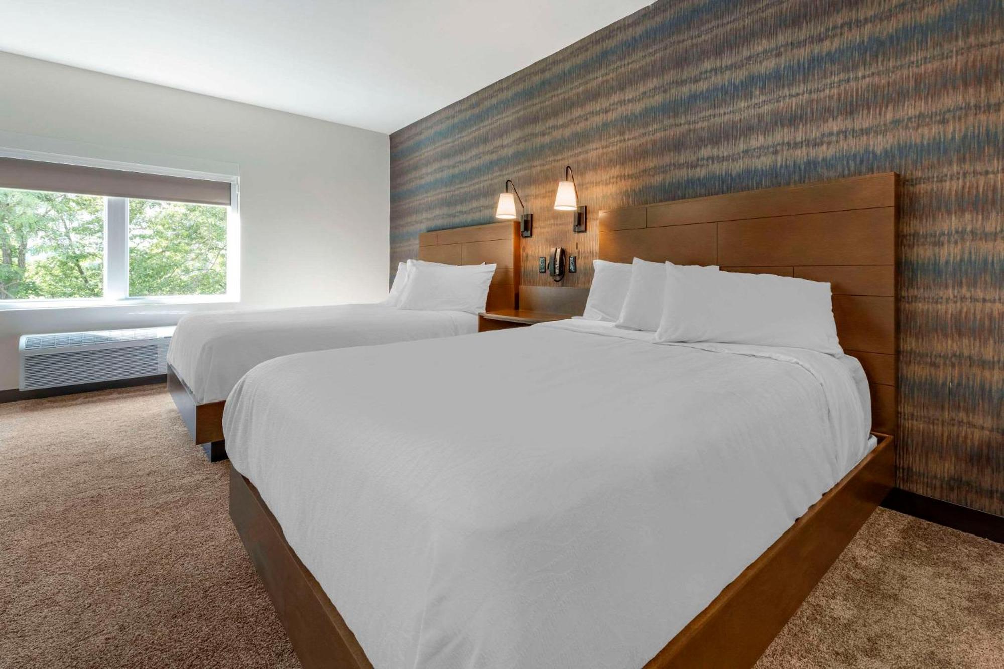 The Cranberry, Ascend Hotel Collection Morgantown Eksteriør bilde