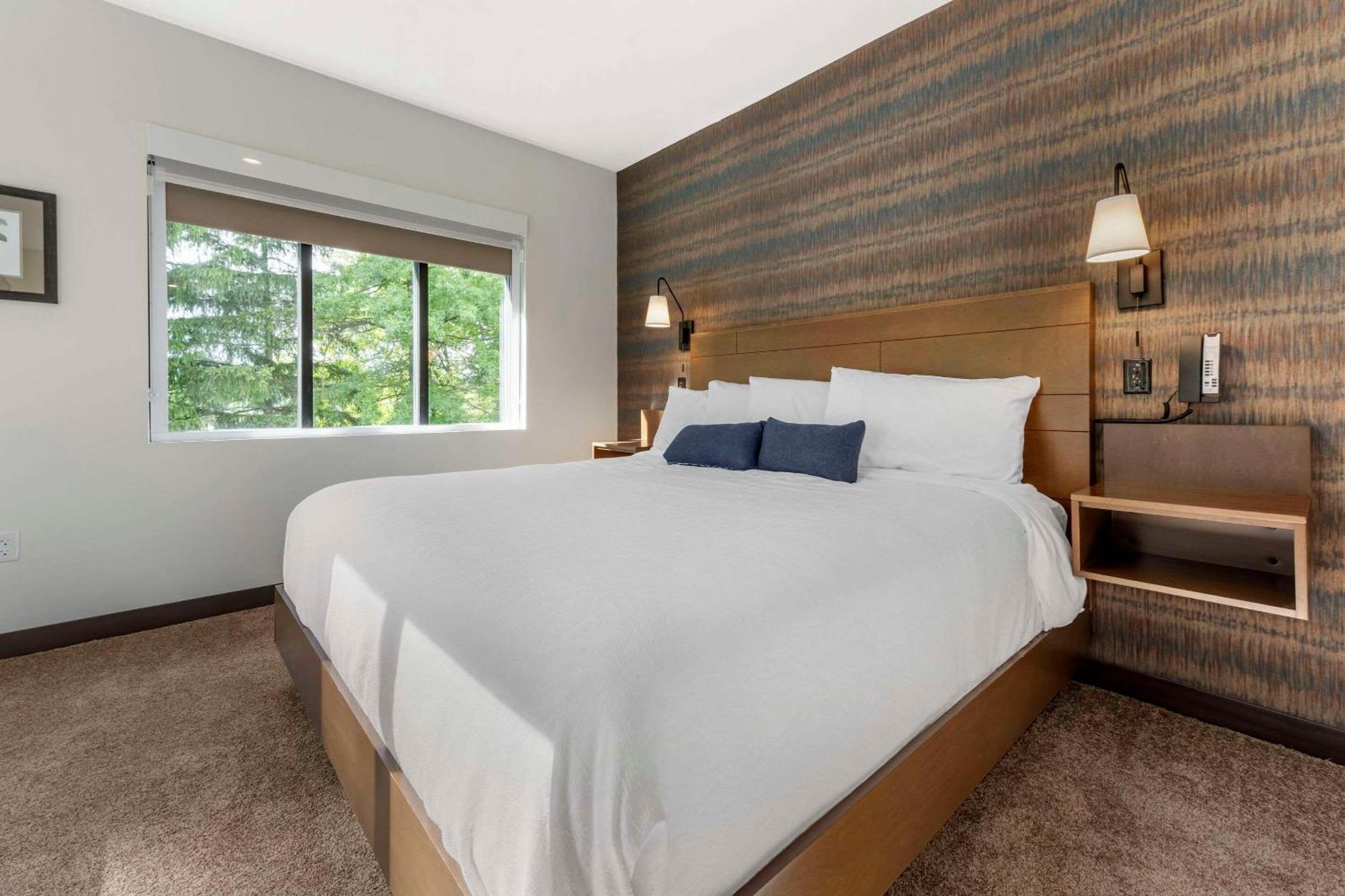 The Cranberry, Ascend Hotel Collection Morgantown Eksteriør bilde